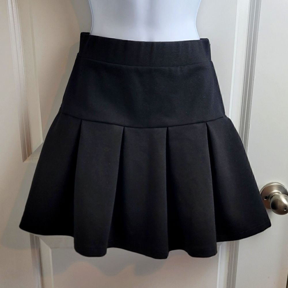 LOVESOME Skirt   